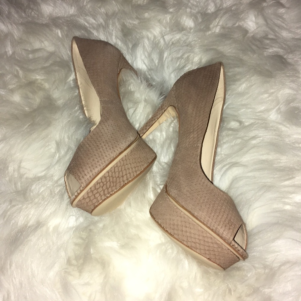 Consignment sale